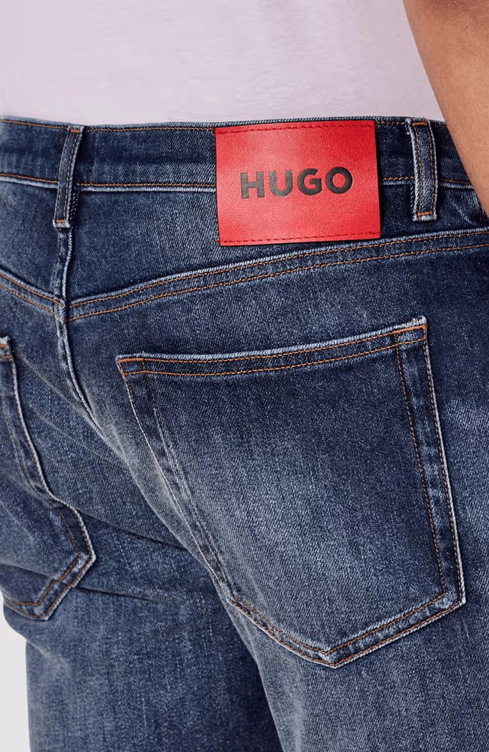 HUGO 734