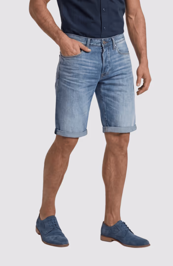 3301 short