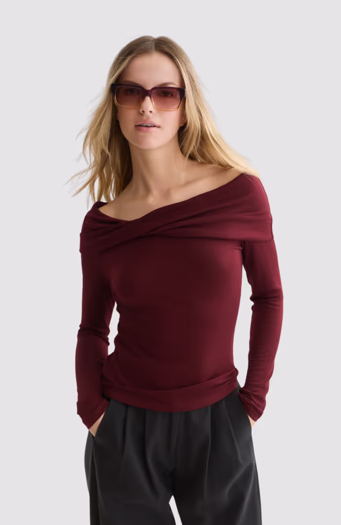 Twisted neckline wool-blend LS T-shirt