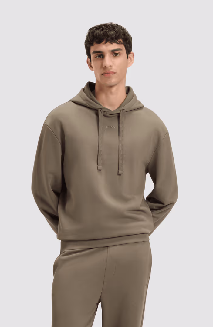 Tracksuit_Dapodayote