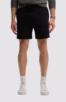 Essential Logo Classic Short