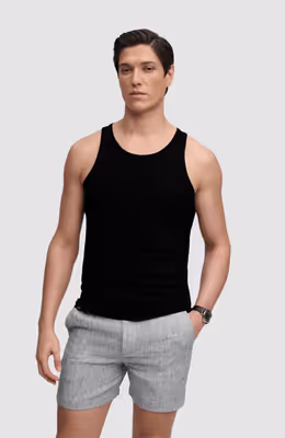 Essential Logo Vest Ub