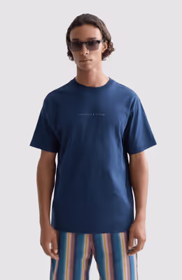 Seasonal core chest artwork relaxed-fit T-shirt