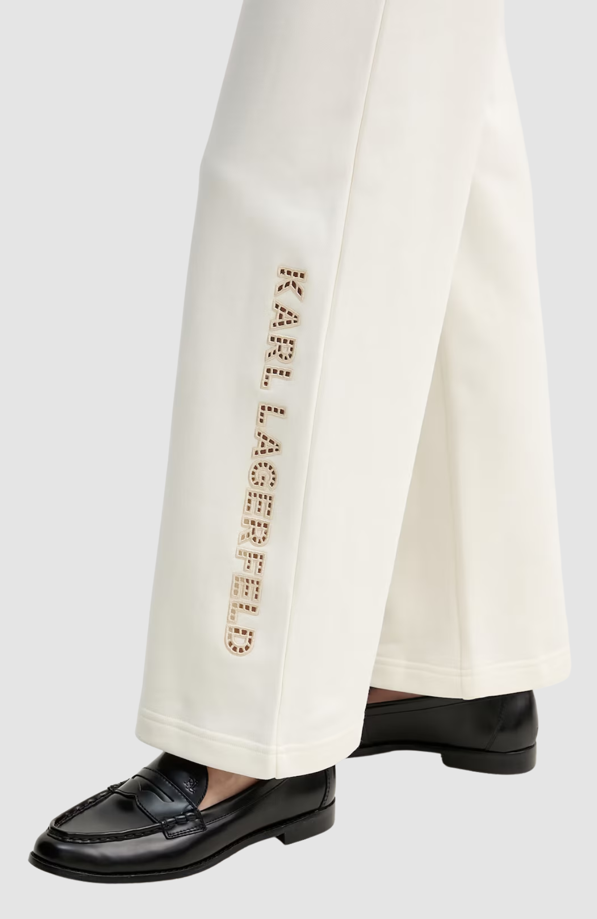 Embroidery Detail Sweatpants