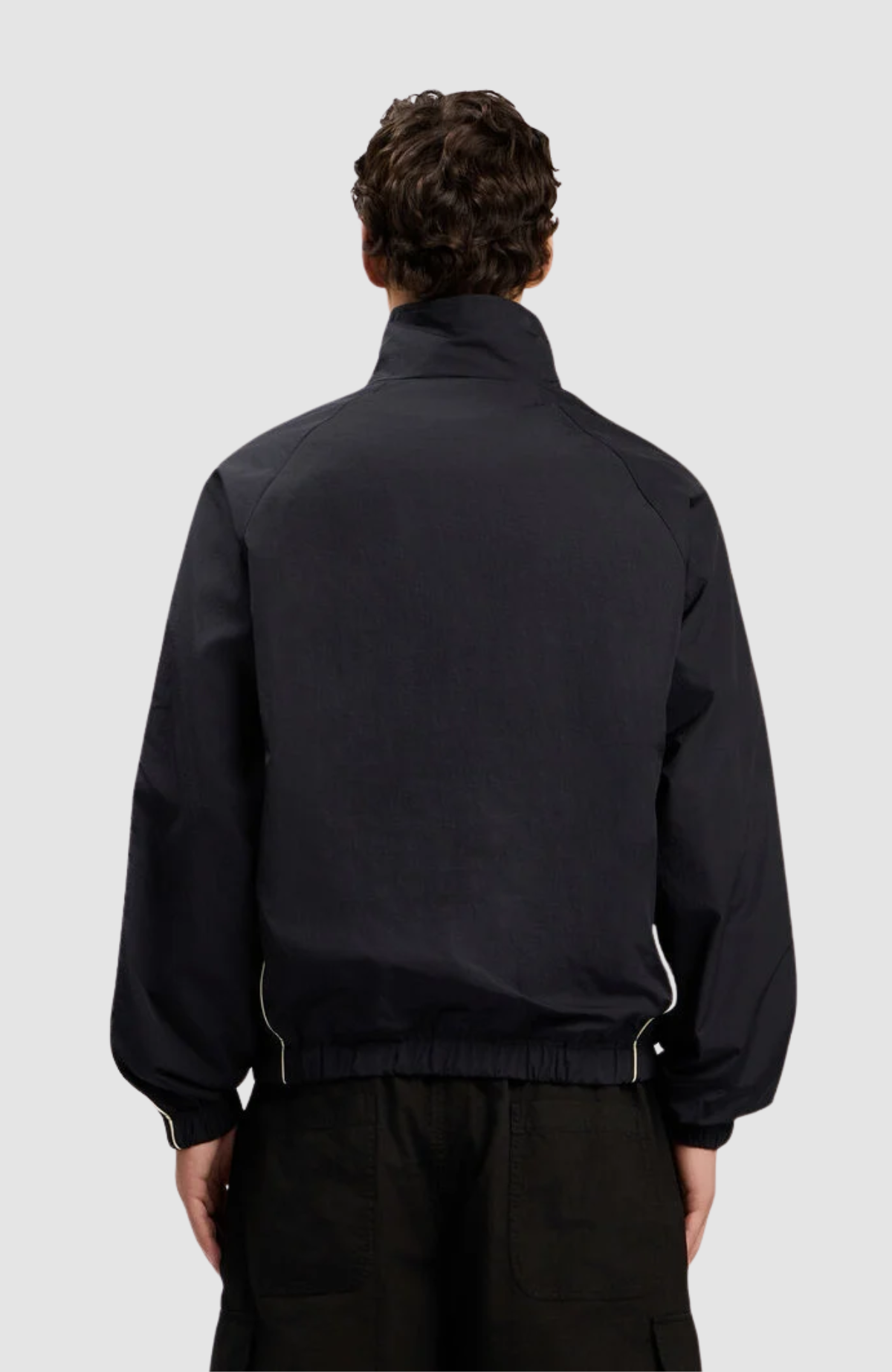 Curved Logo Vint Windbreaker