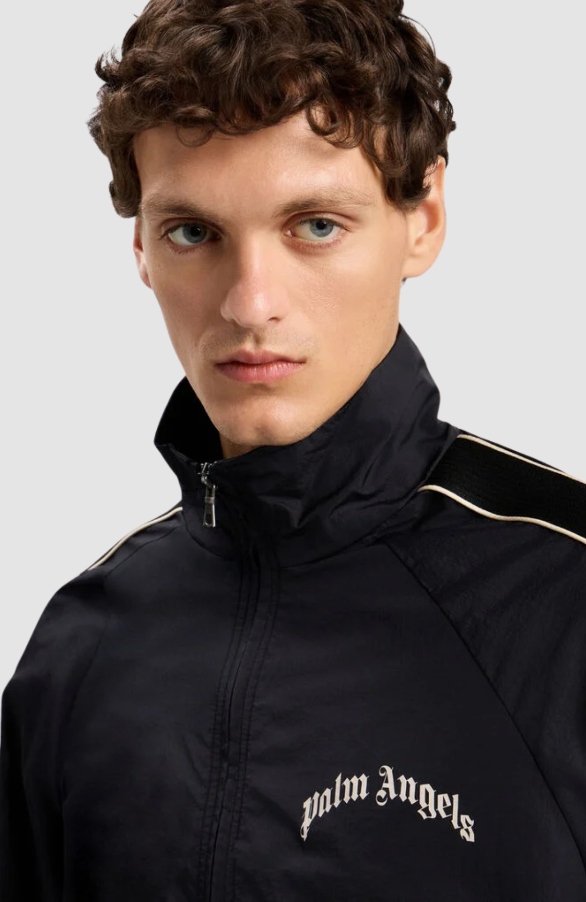 Curved Logo Vint Windbreaker