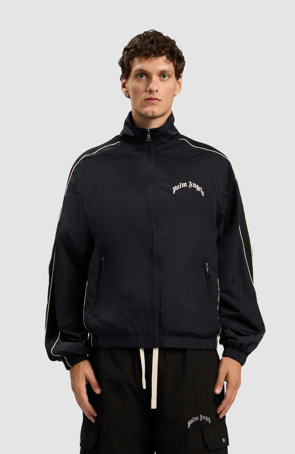Curved Logo Vint Windbreaker