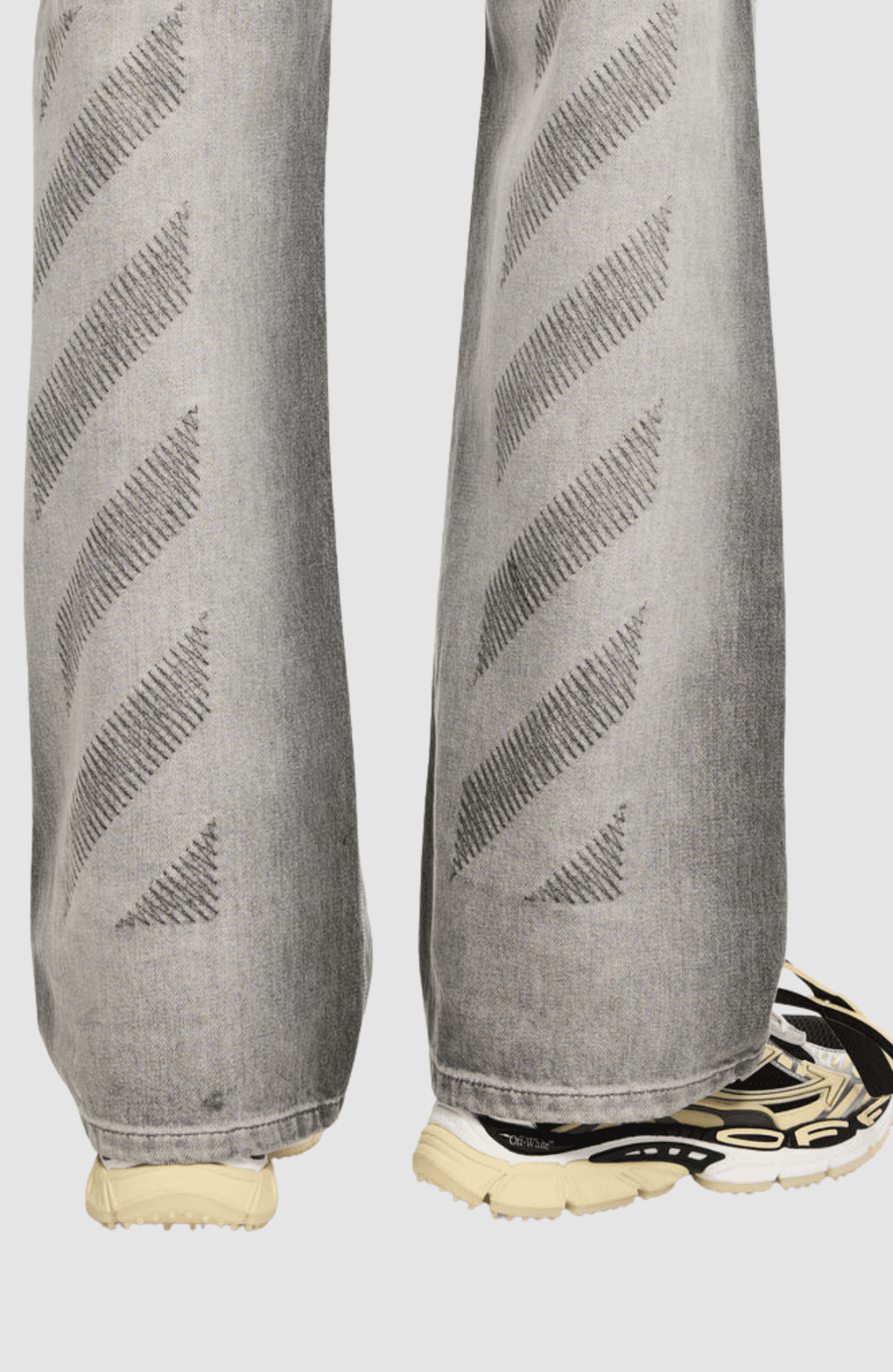 Diag Slim Relaxed Jeans