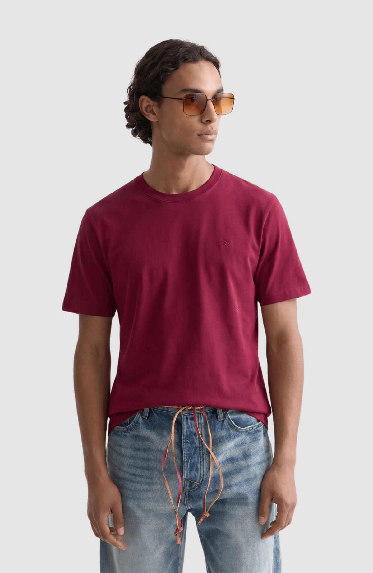 Seasonal core chest logo regular-fit T-shirt