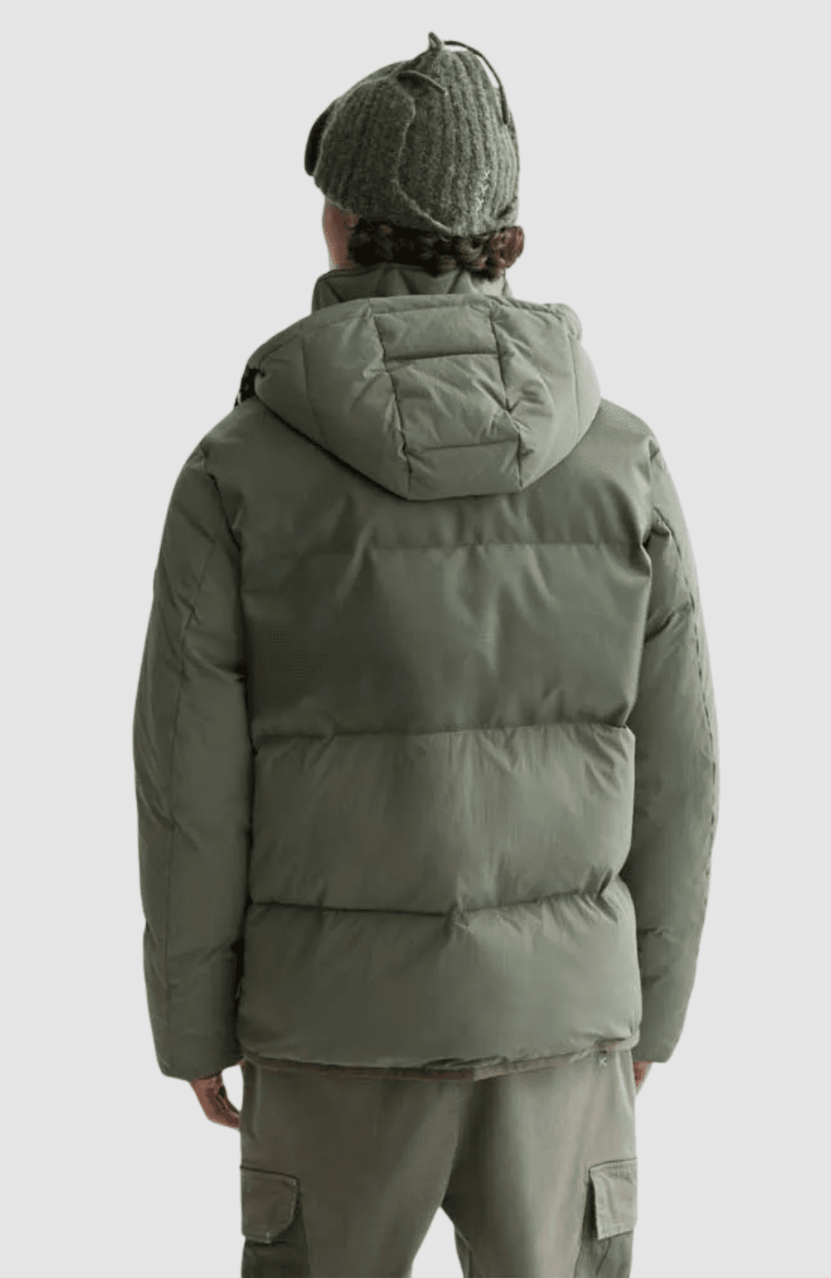 Hooded puffer jacket