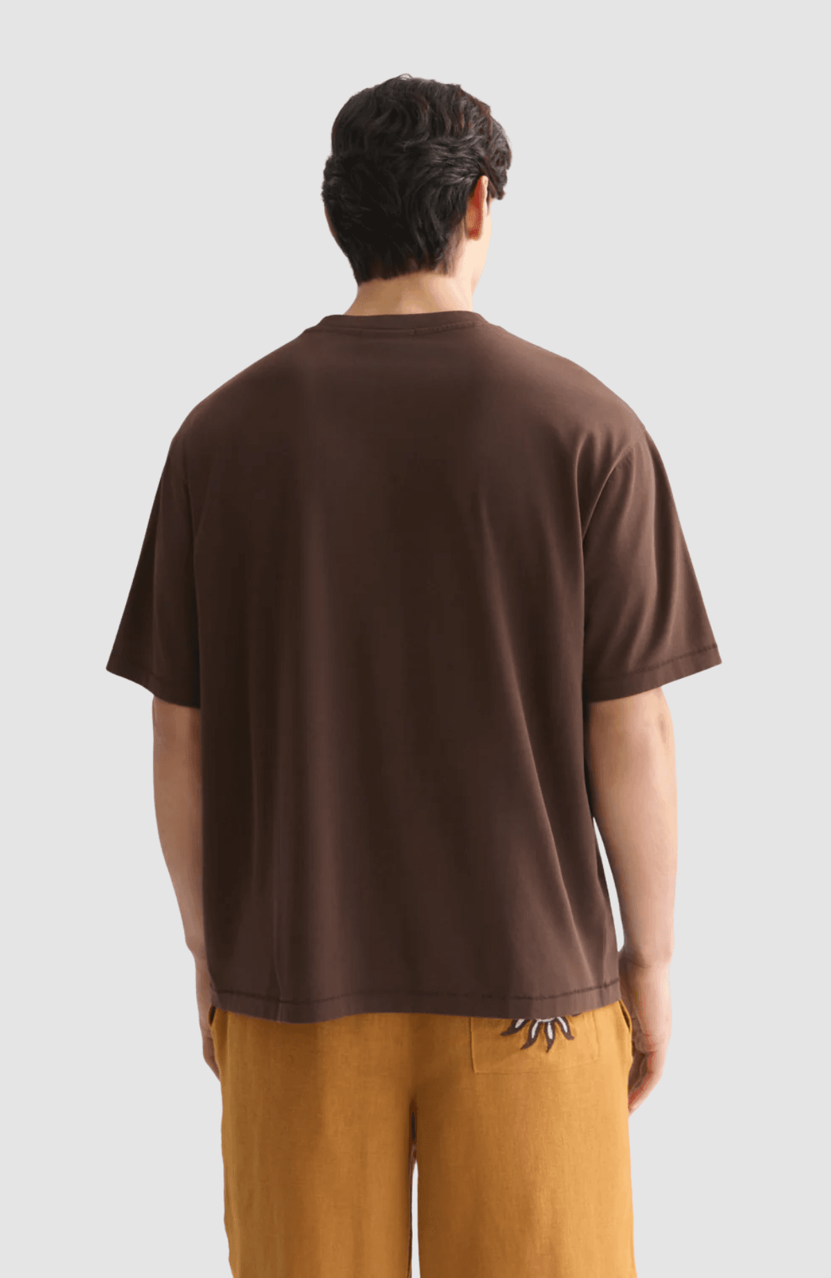 Embroidered artwork loosefit Tshirt