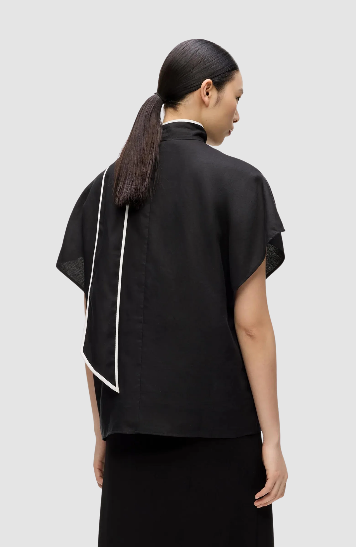 Linen Blend Piping Blouse