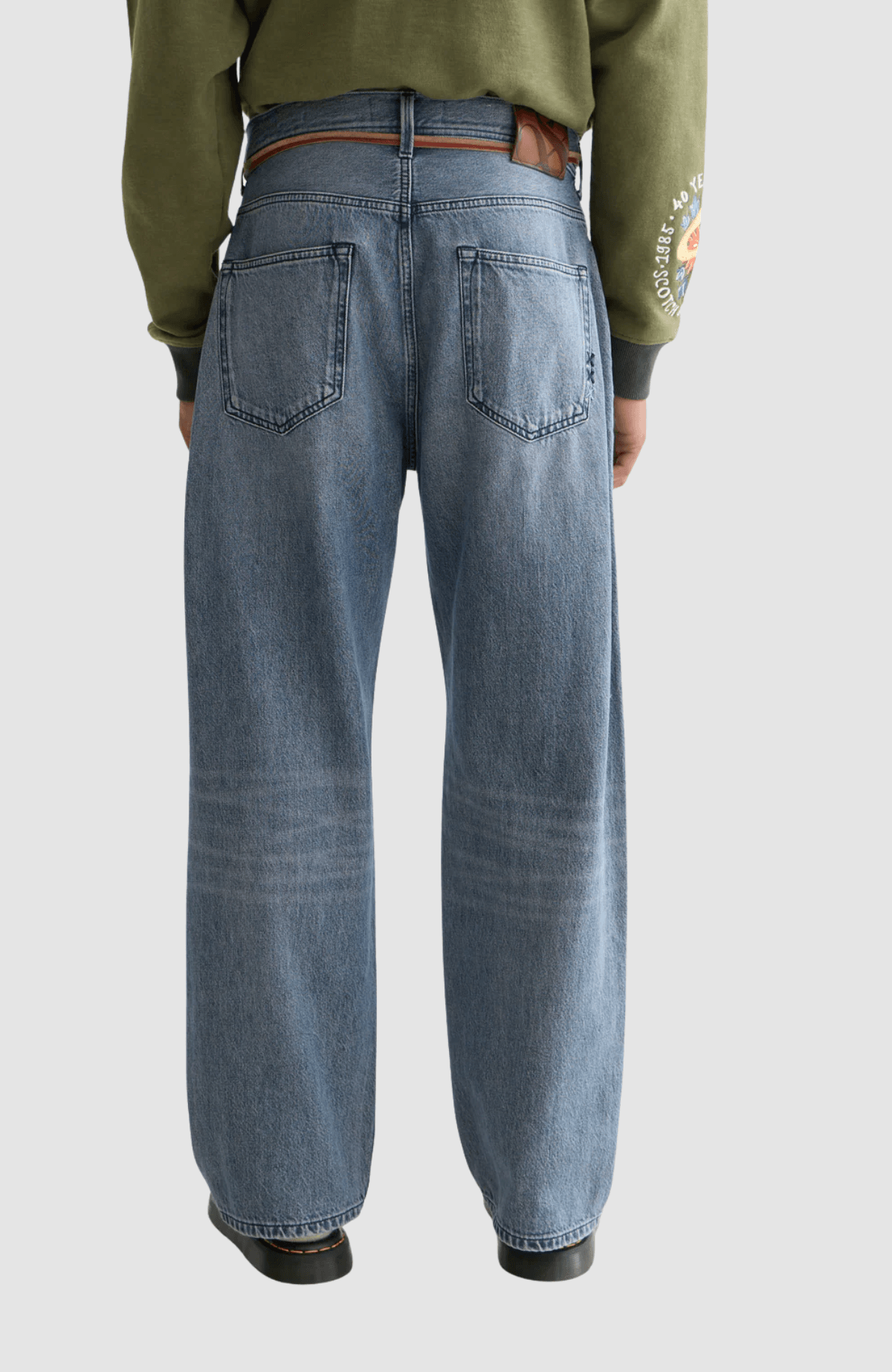 The Pitch loose jeans