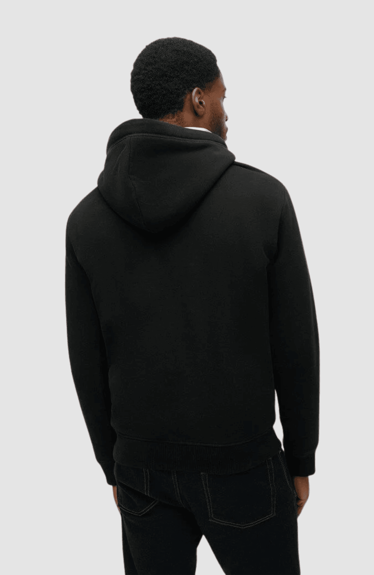 ESSENTIAL LOGO HOODIE