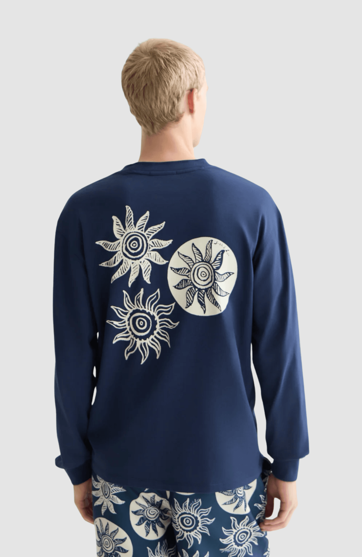 Back artwork relaxedfit longsleeved T-shirt
