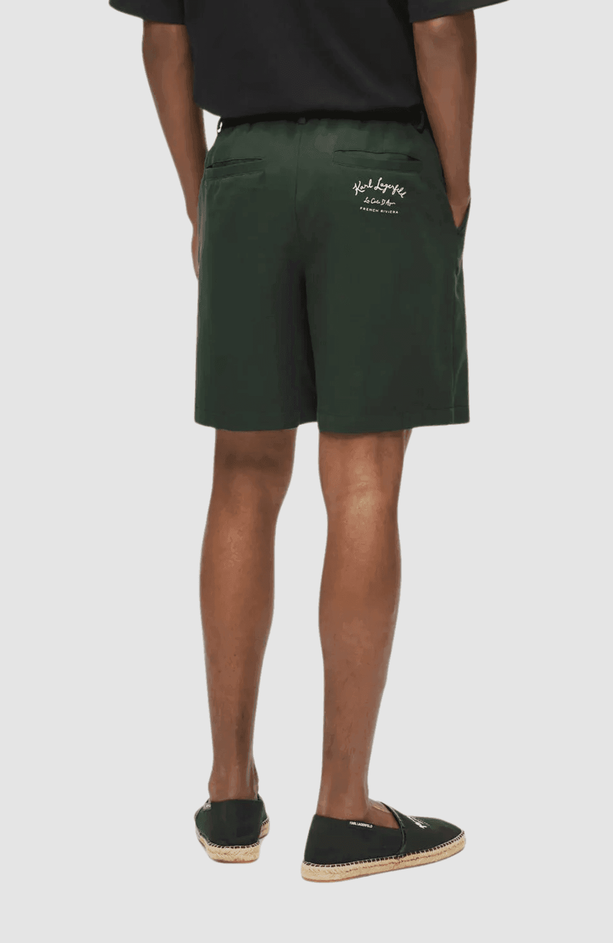Vacances Tencel Blend Shorts