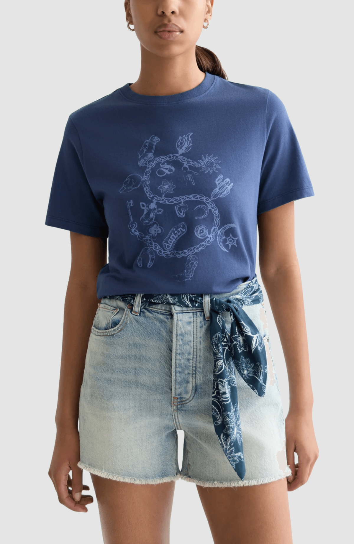 Chest artwork regular-fit T-shirt