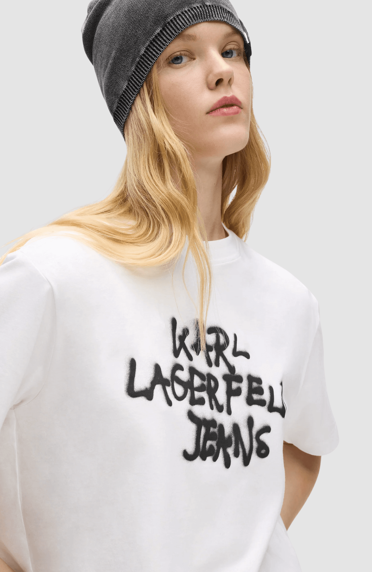 KLJ Reg Cropped Graffiti Tee