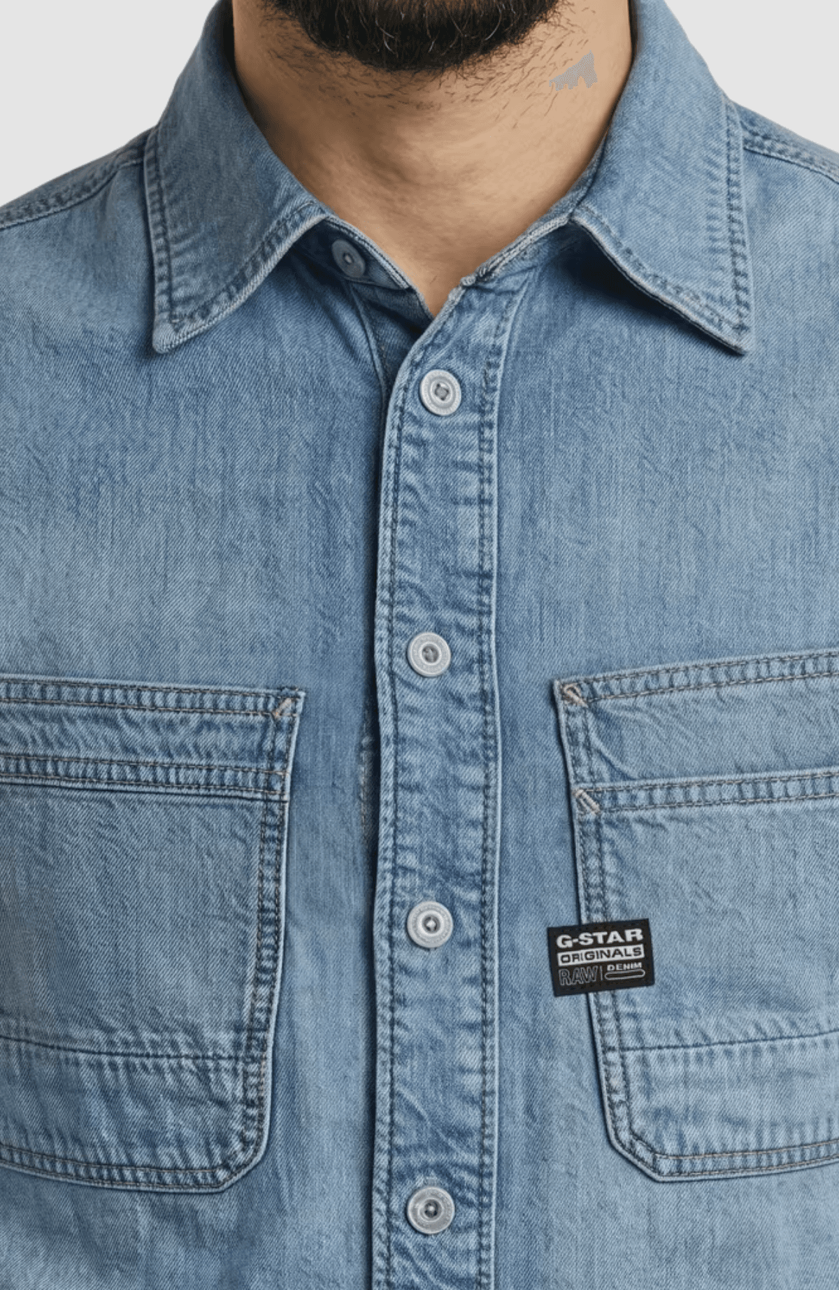 Slanted double pocket regular shirt
