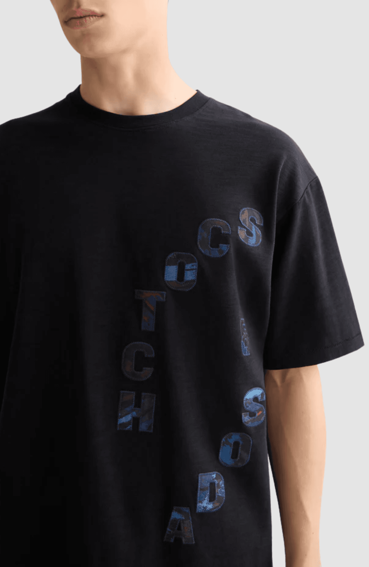 Loose Fit Applique T-shirt