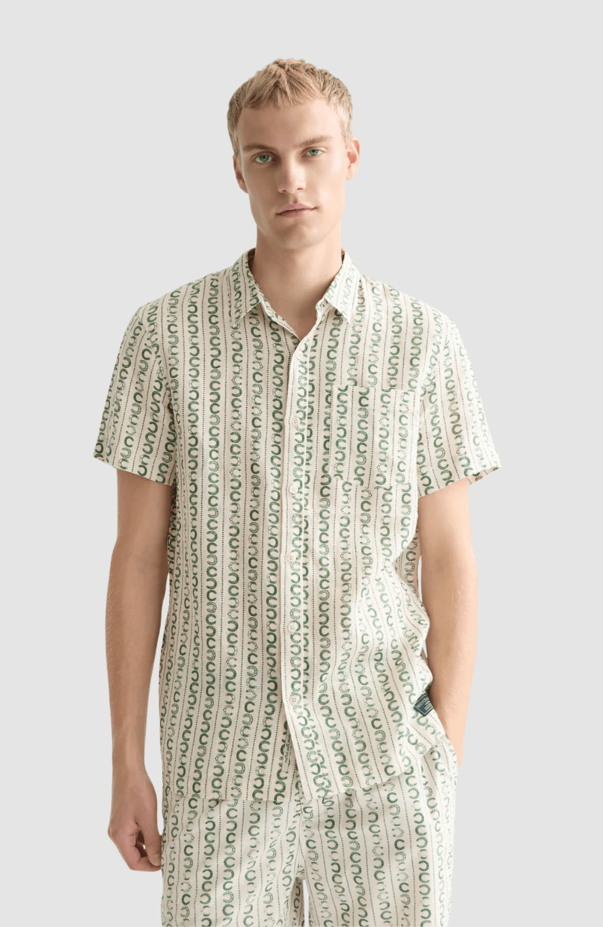 Printed linen regularfit shortsleeved shirt