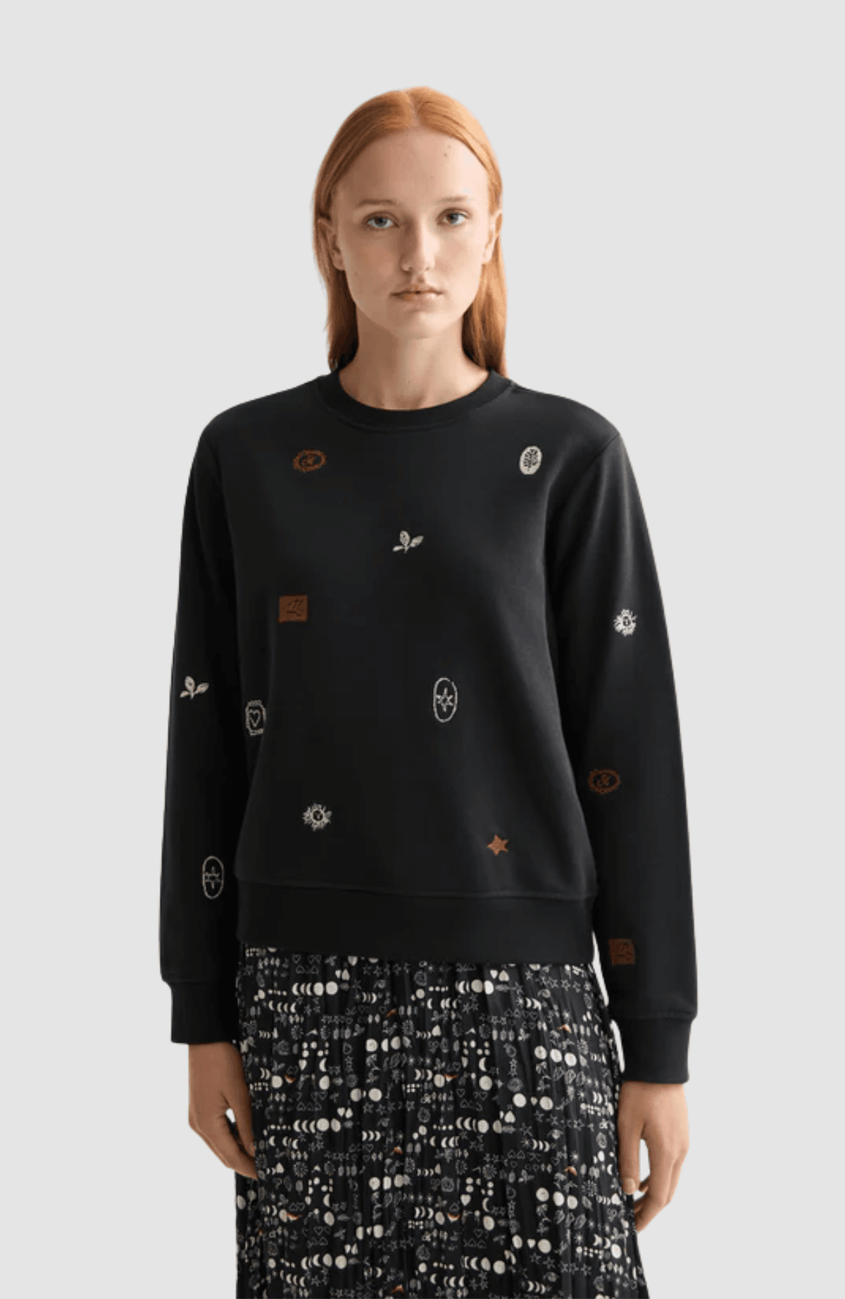 Mini embroidery regular fit sweatshirt