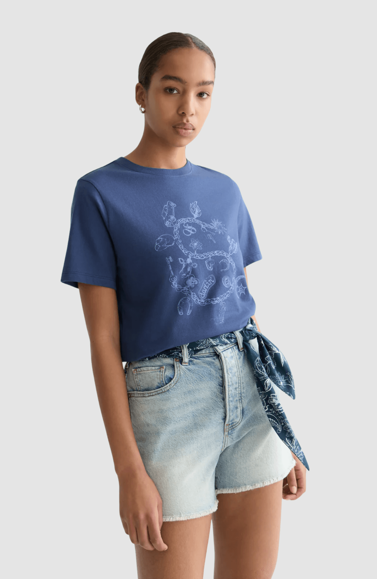 Chest artwork regular-fit T-shirt