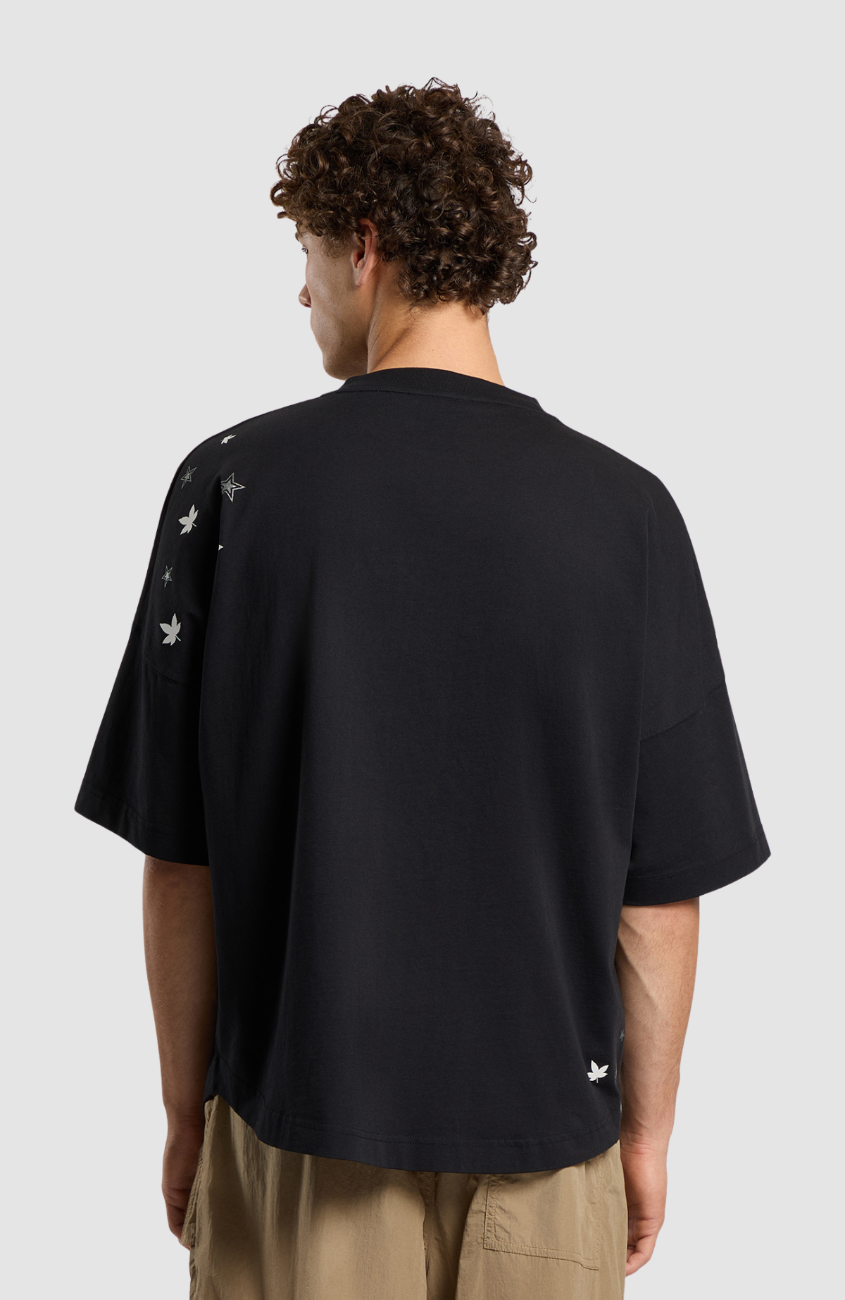 Feel High Over Tee