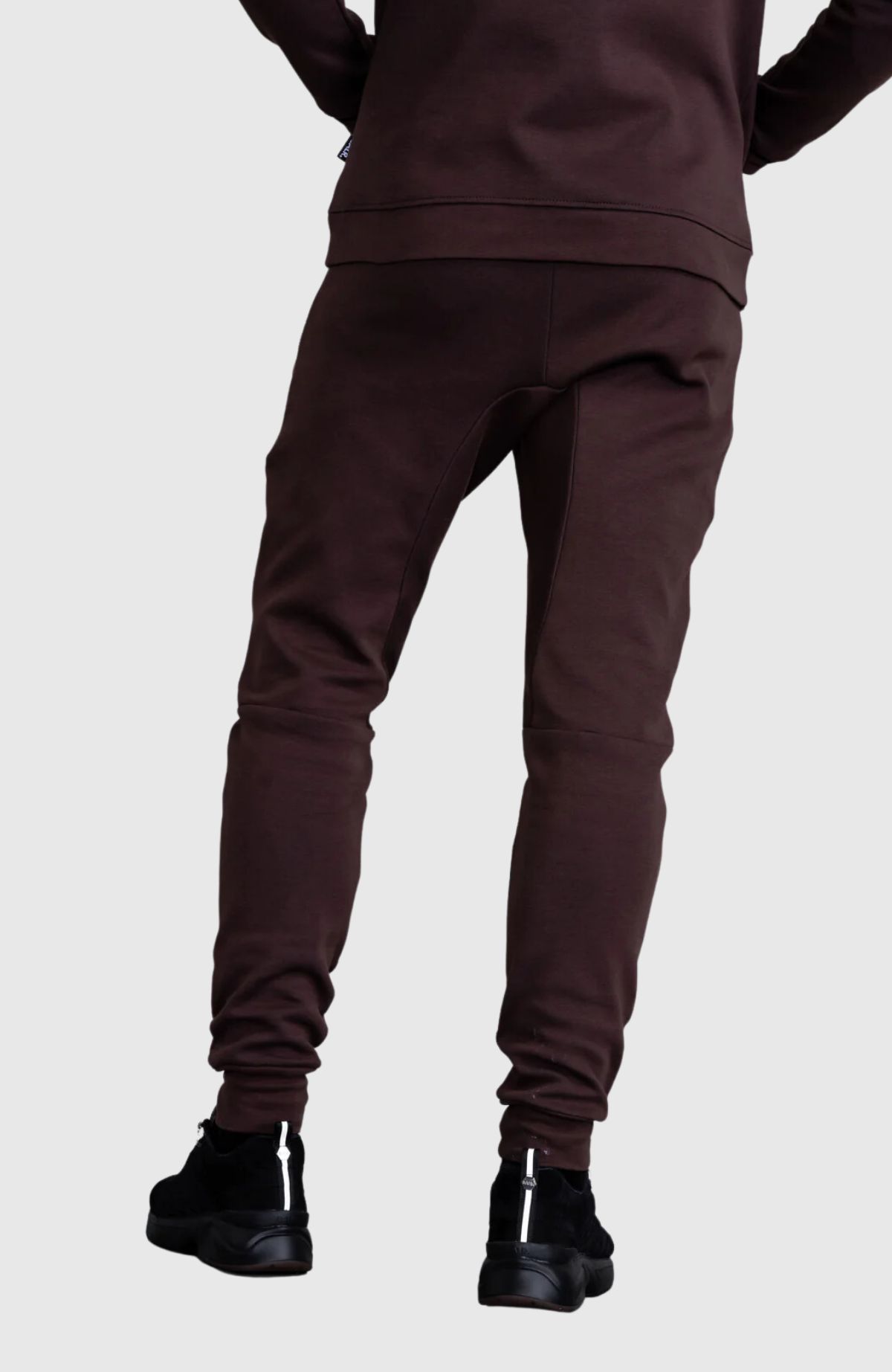 Q-Series Slim Classic Sweatpants 