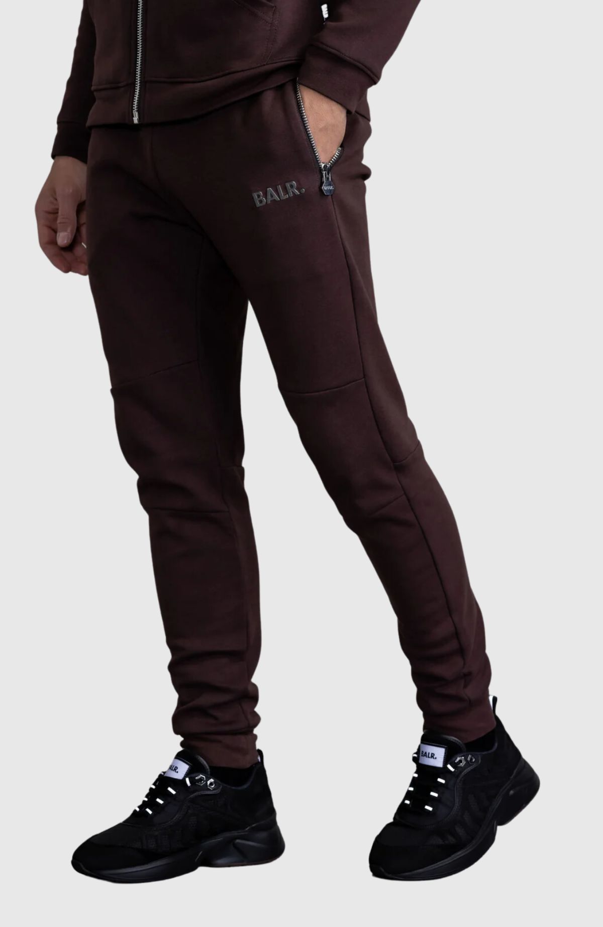 Q-Series Slim Classic Sweatpants 