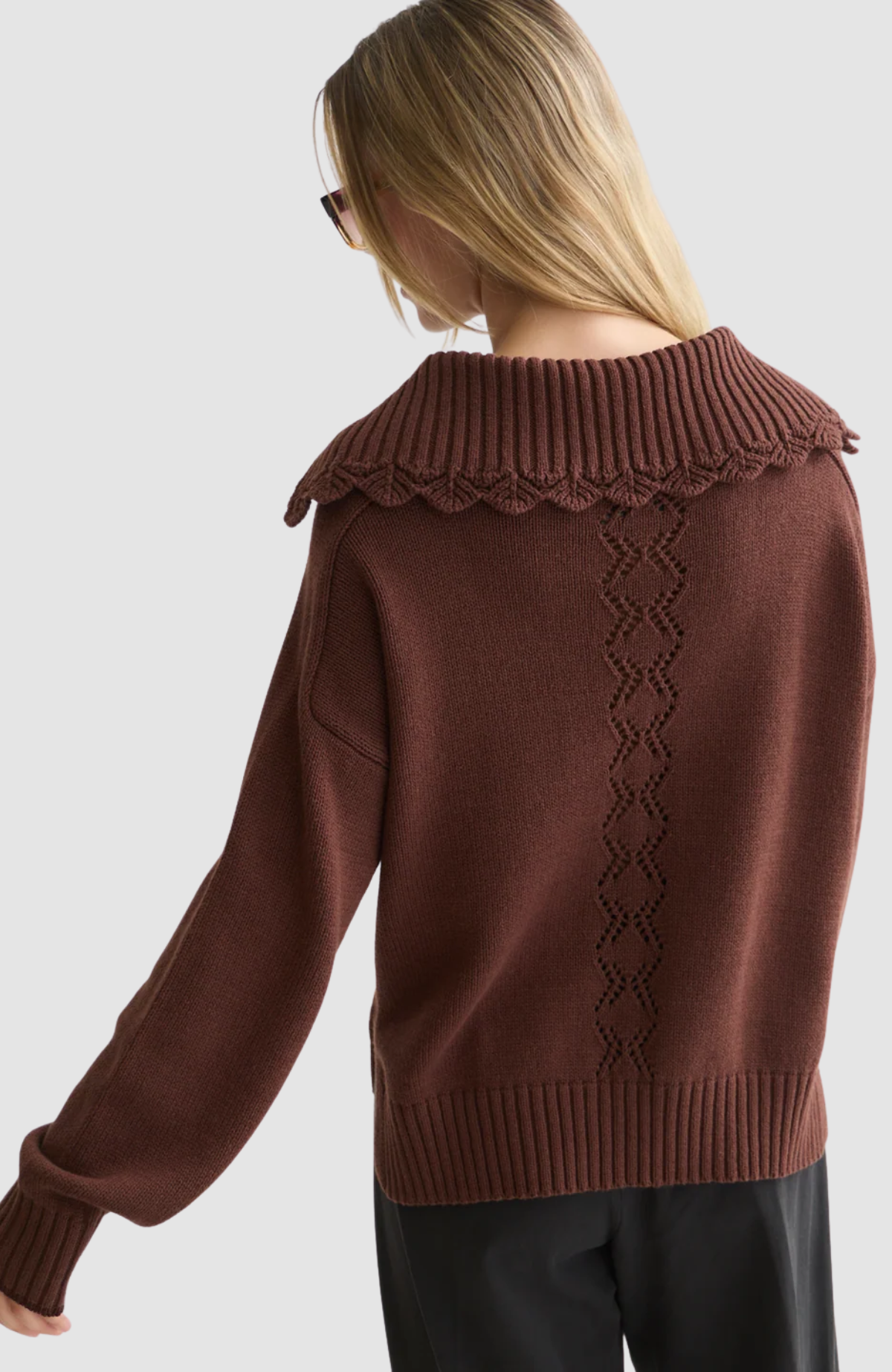 Button detail boxy-fit pullover
