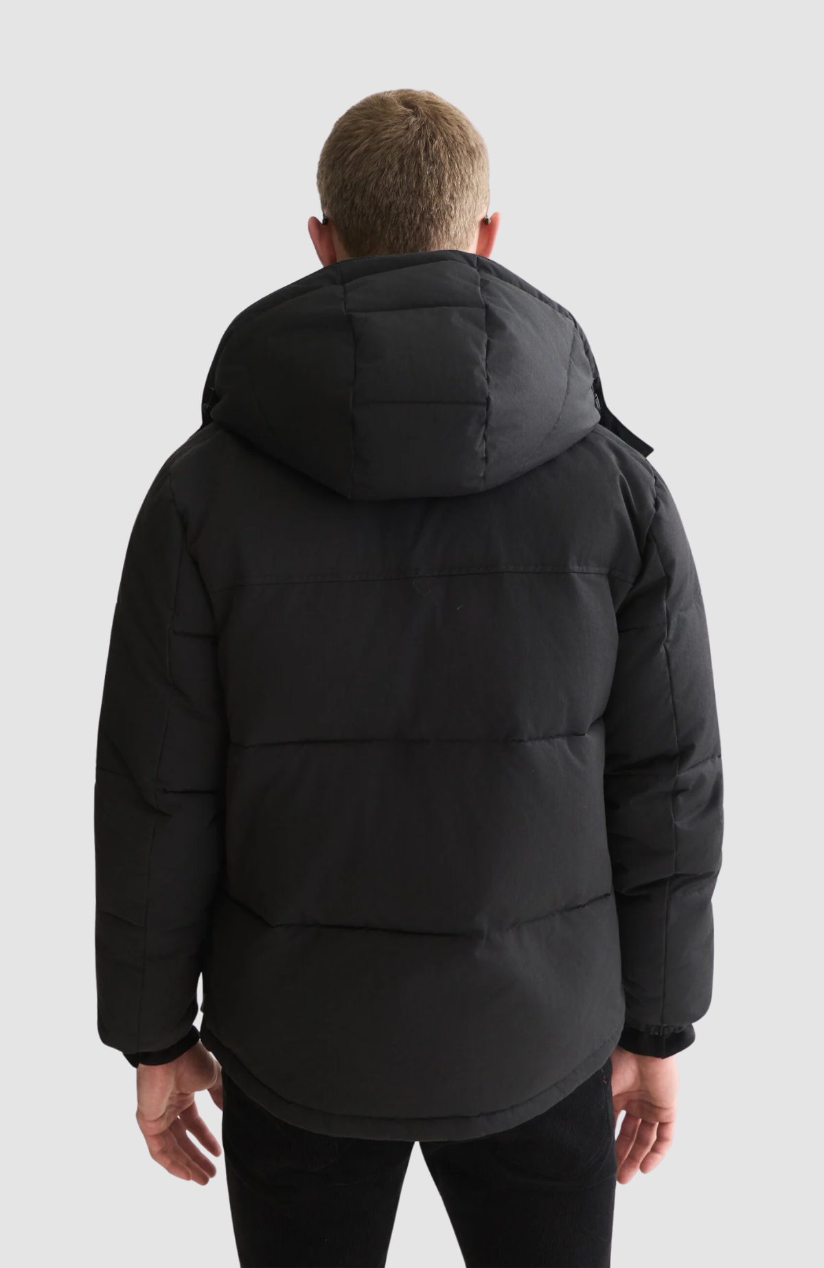 Hooded puffer jacket