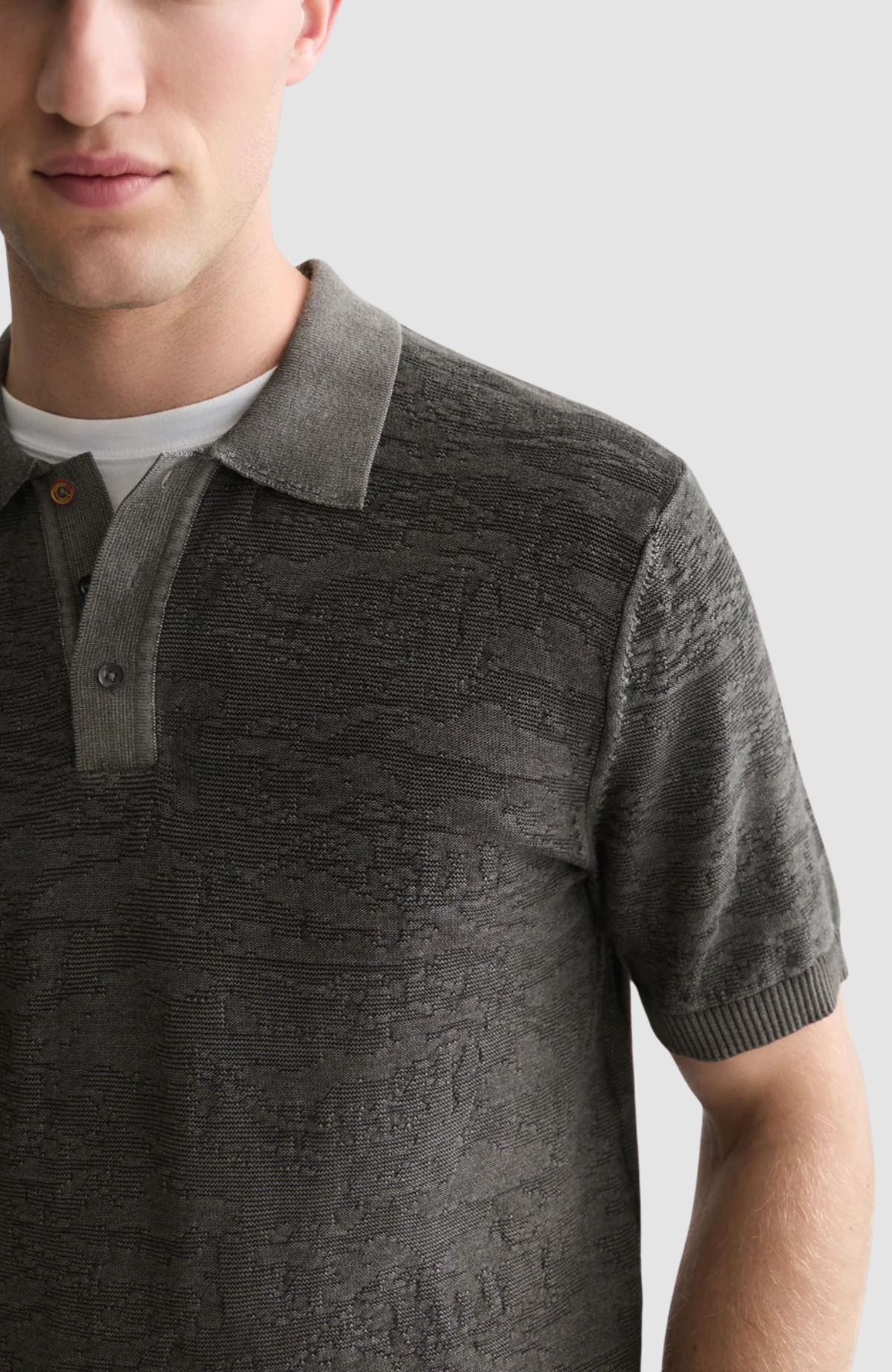 Structured regular-fit polo