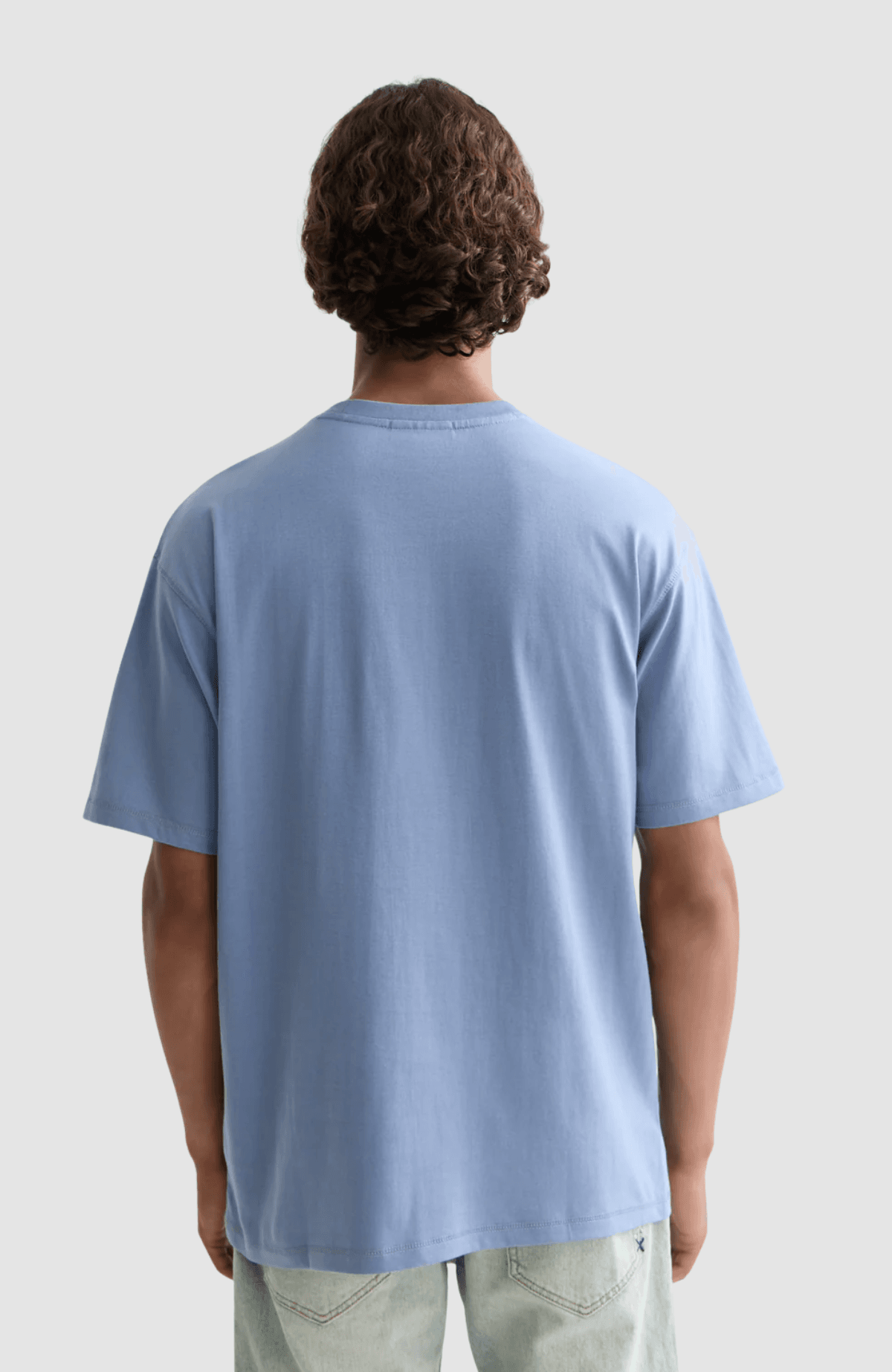 Seasonal core chest artwork relaxed-fit T-shirt