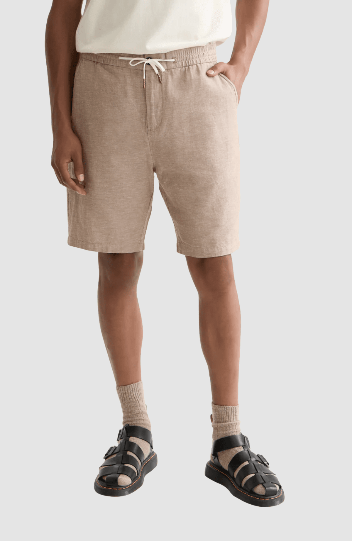 Seasonal core Fave cotton linen regular-fit chino shorts